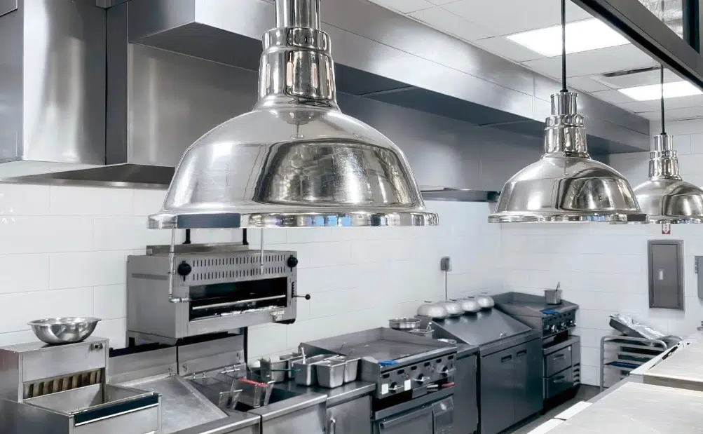 How Professional Kitchen Cleaning Services Keep Hospital Kitchens Compliant and Safe
