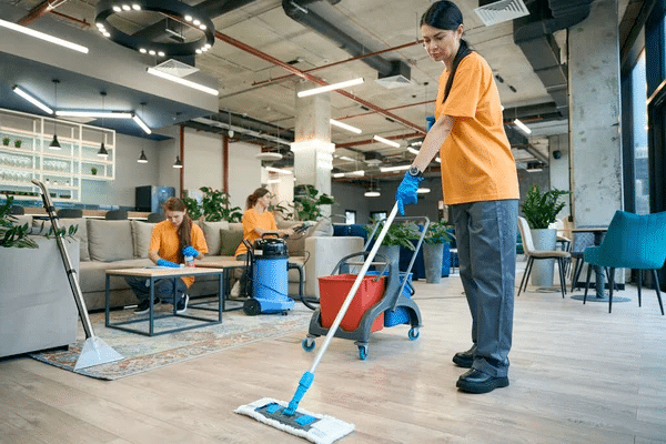 Why Grand Rapids Companies Choose Michigan-Based Cleaners